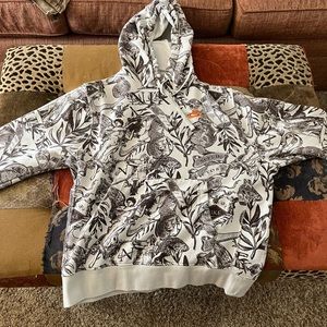 nike hoodie